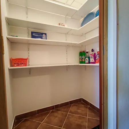 Apartman Alen Apartamento Pula