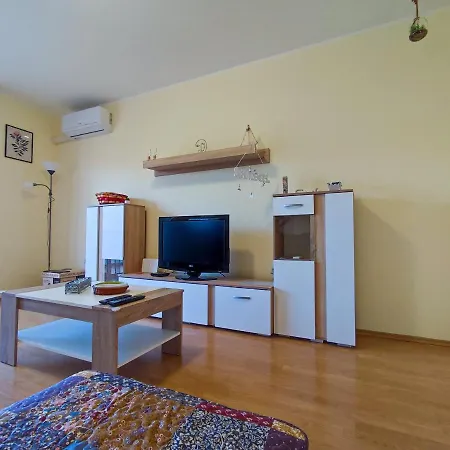 Apartman Alen Apartamento Pula